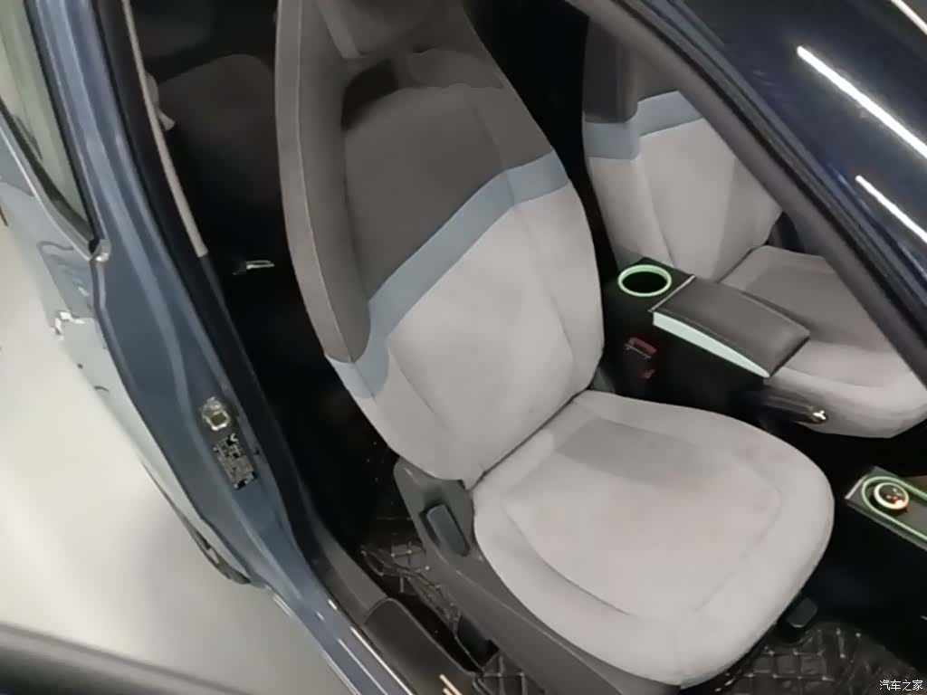 Wuling MINIEV, 2022 25