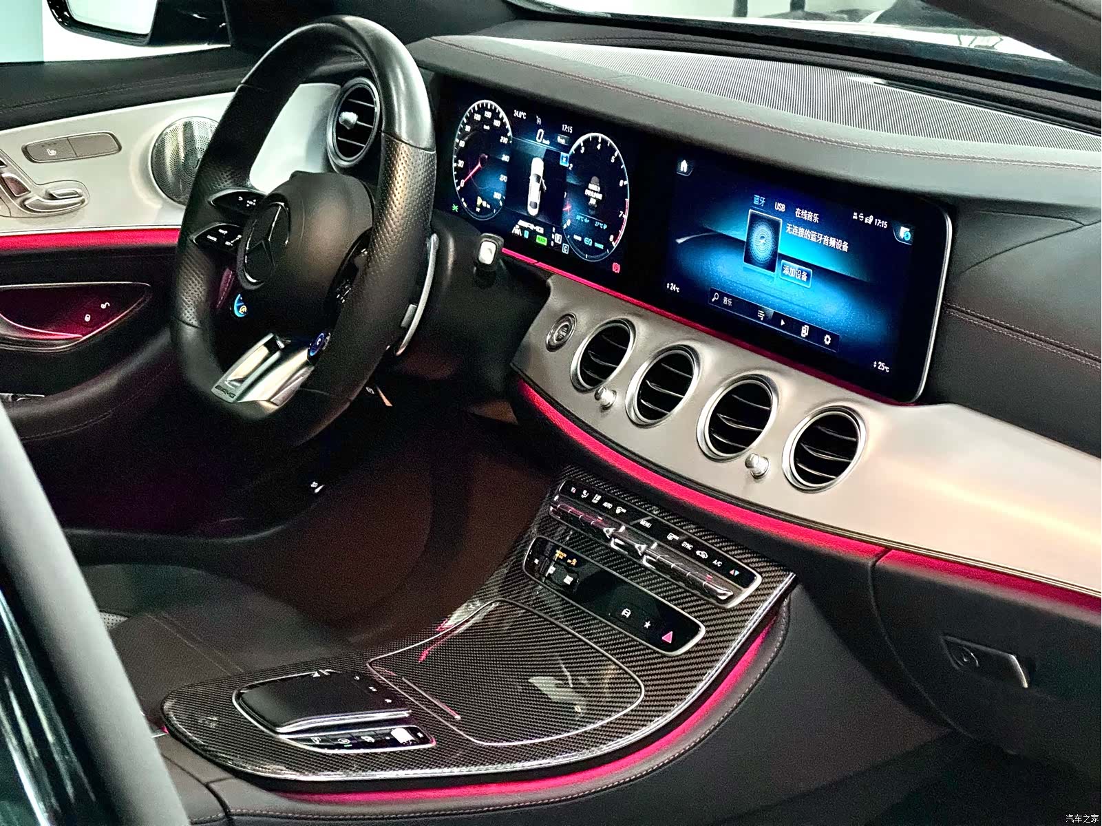 Mercedes-Benz E-Class, 2023 23