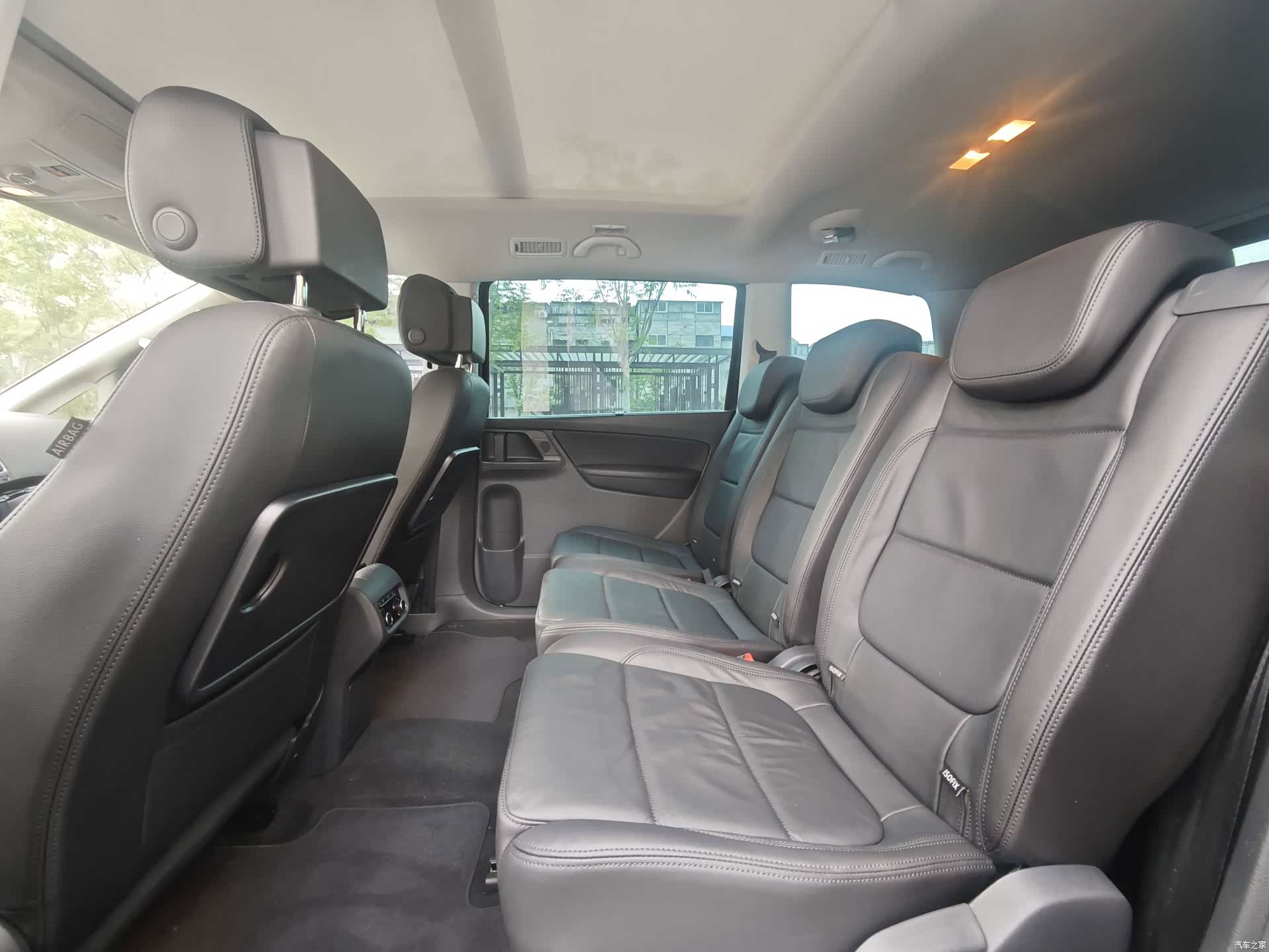 Volkswagen Xia, 2017 6