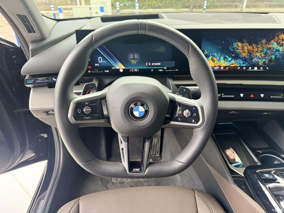 BMW 5 Series, 2026 12