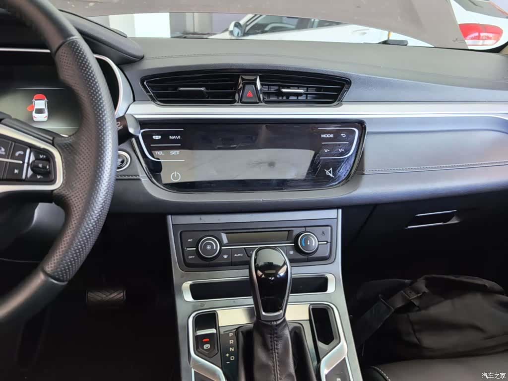 Geely Emgrand, 2019 13