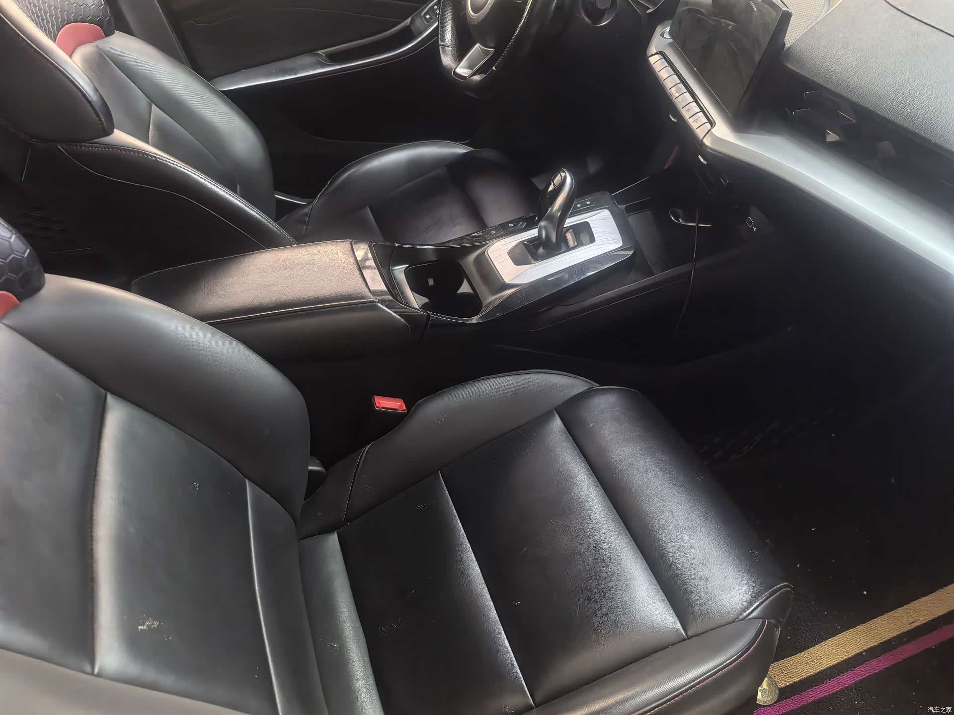 MG MG5, 2021 15
