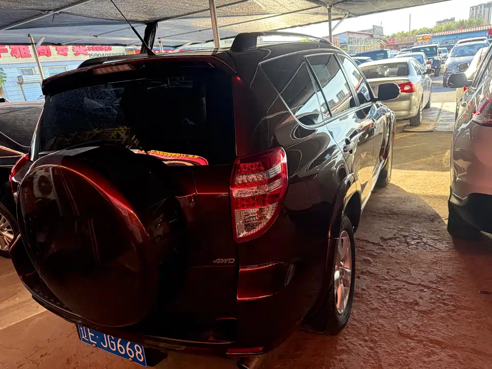 Toyota RAV4 Rongfang