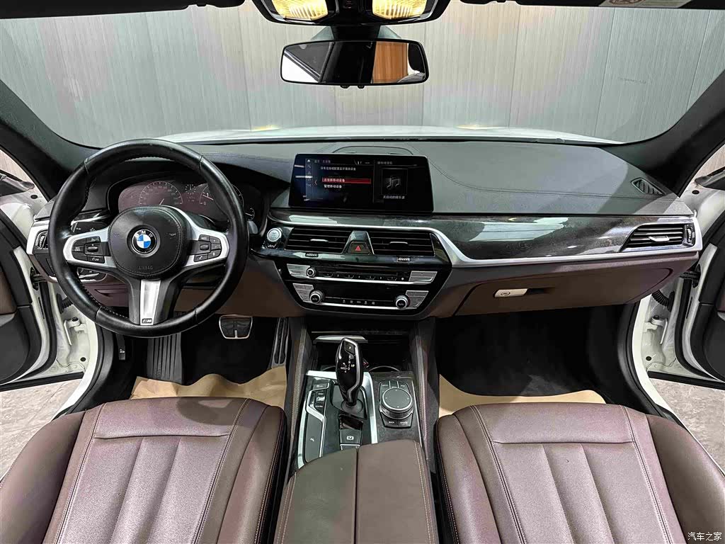 BMW 5 Series, 2019 8