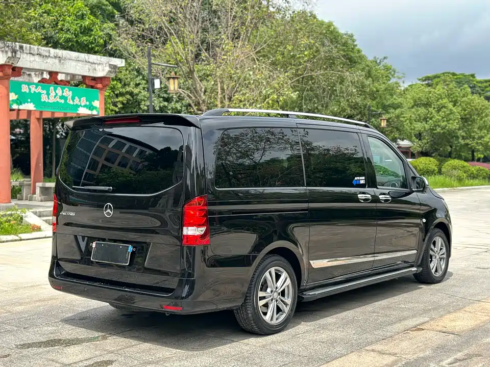 Mercedes-Benz V-class Mercedes-Benz V-class