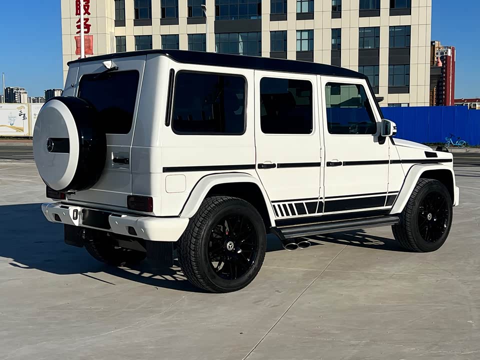 Mercedes-Benz G-class