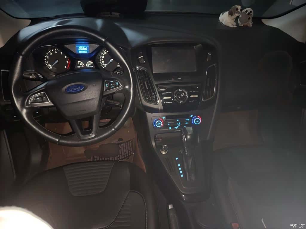 Ford Focus, 2015 6