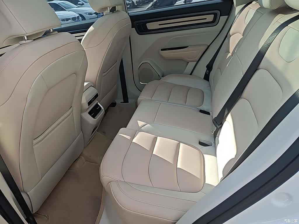 Geely Icon, 2023 17
