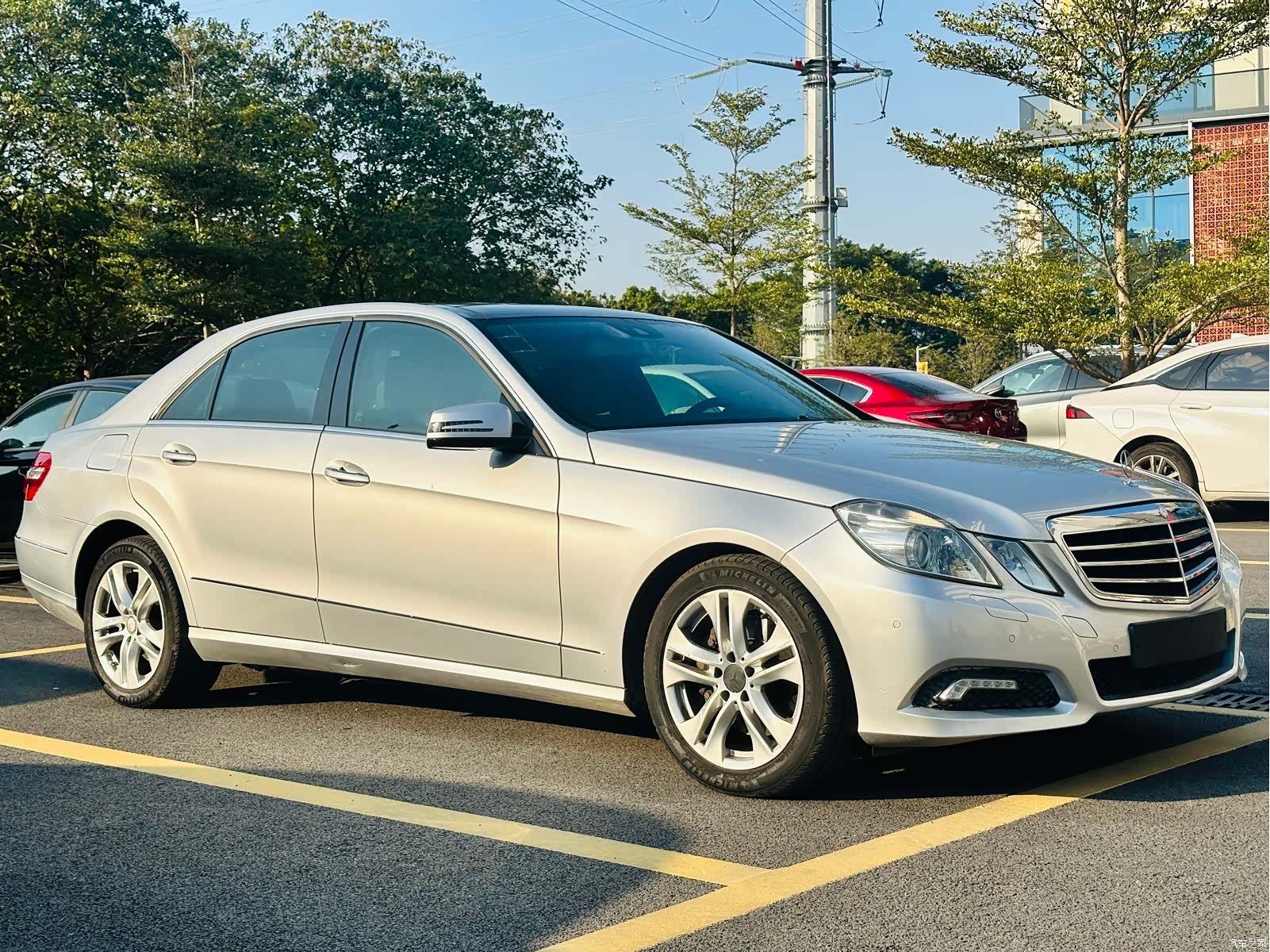 Mercedes-Benz E-Class, 2010 3