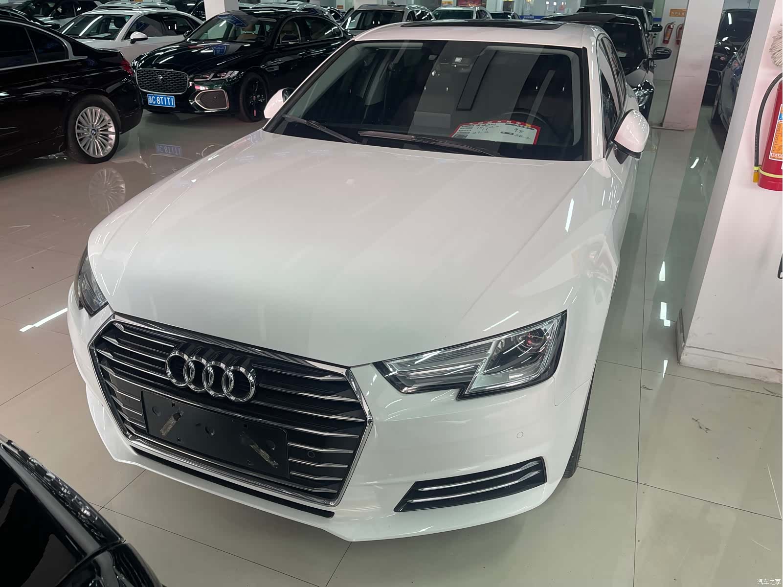 Audi A4L, 2018 6
