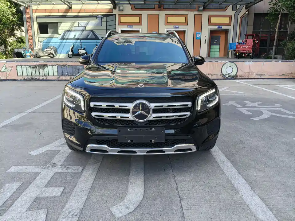 Mercedes-Benz GLB