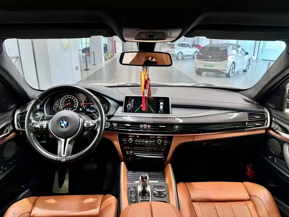 BMW X6 M