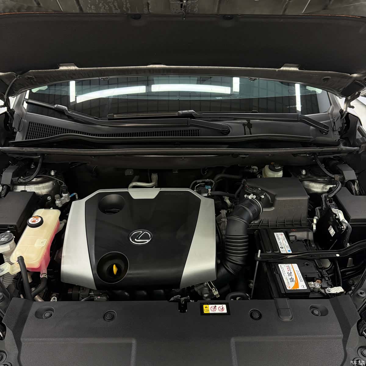 Lexus NX, 2021 24