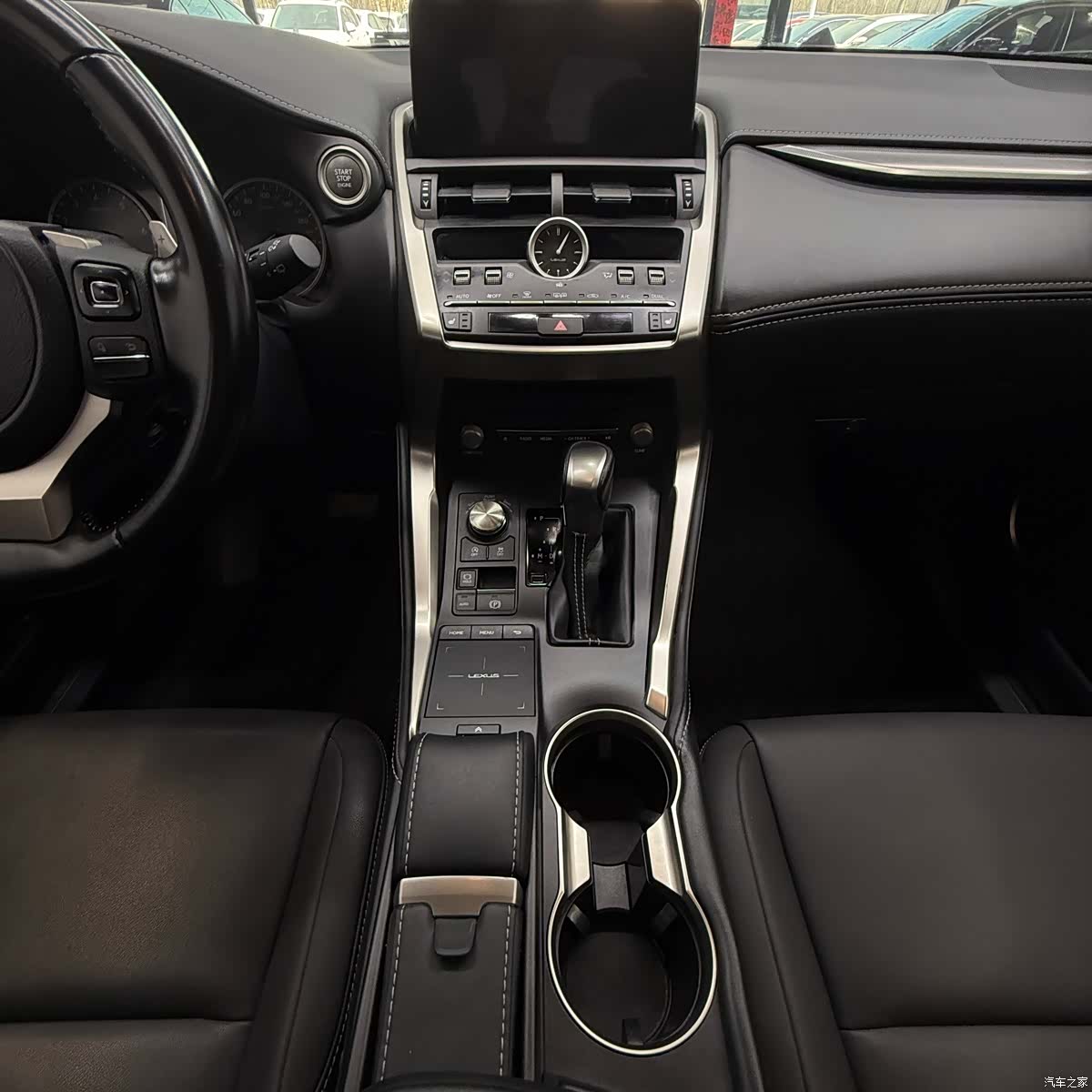 Lexus NX, 2021 17