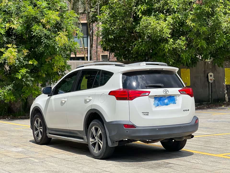Toyota RAV4 Rongfang