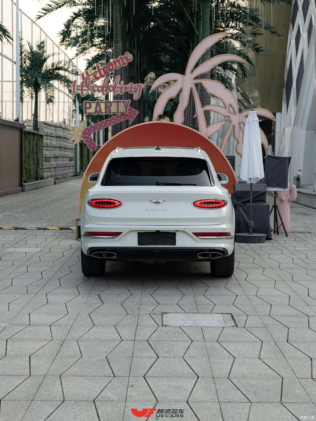 Bentley Bentayga, 2026 4