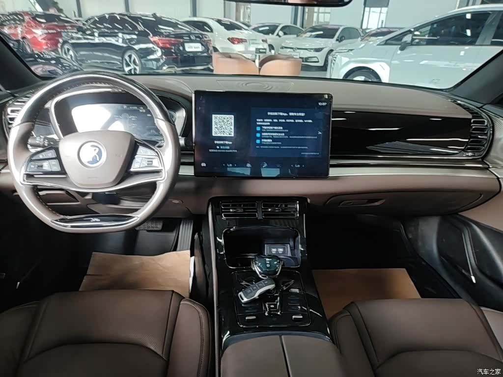 BYD Han, 2023 14