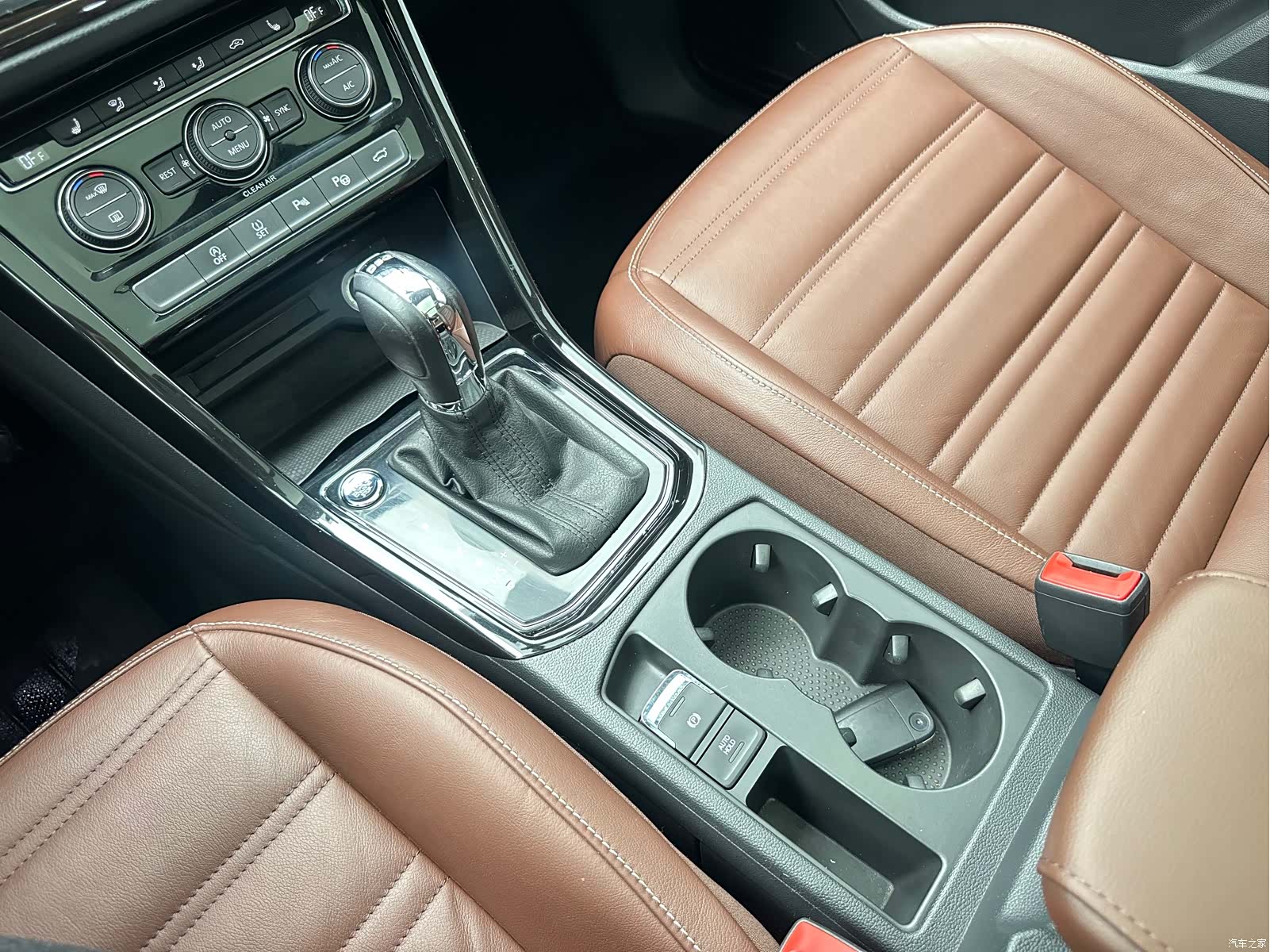Volkswagen L, 2016 8