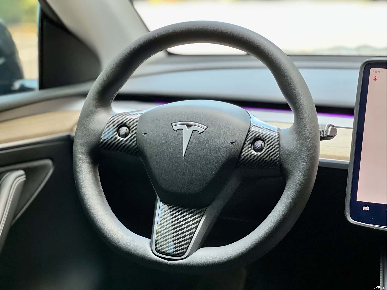 Tesla Model Y, 2023 14