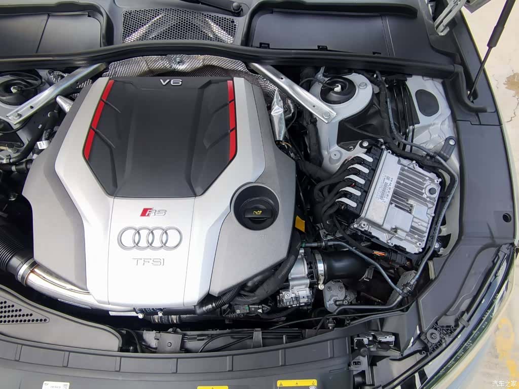 Audi RS, 2025 11
