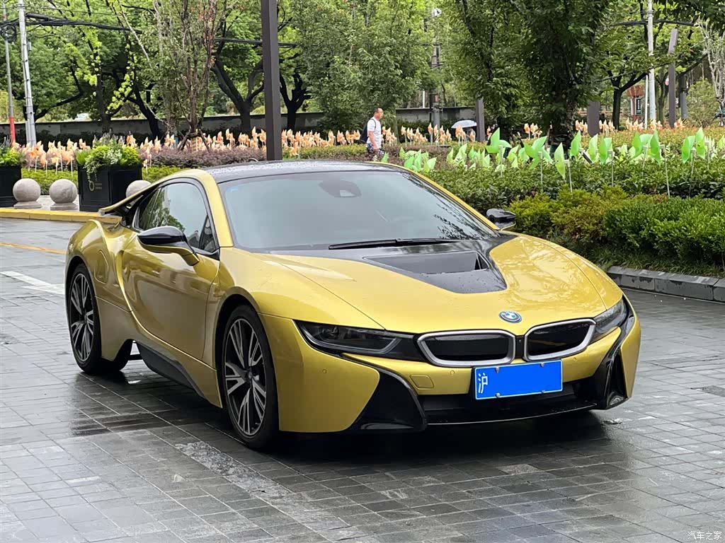 BMW i8, 2019 3