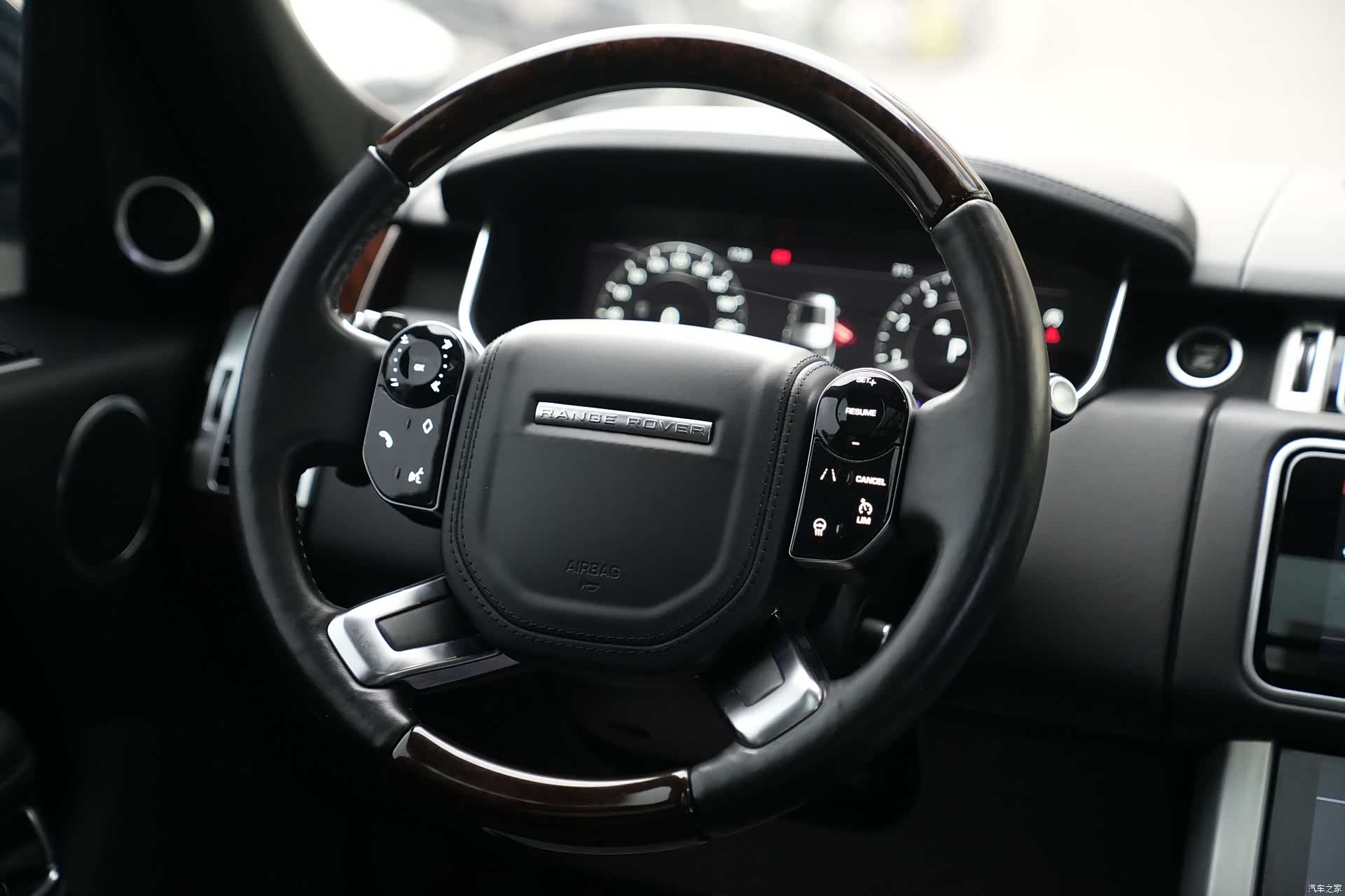 Land Rover Range Rover, 2019 9