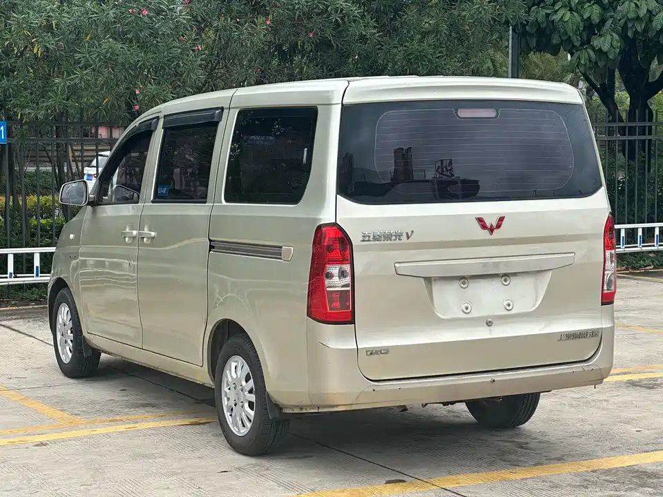 Wuling Wuling Rongguang V