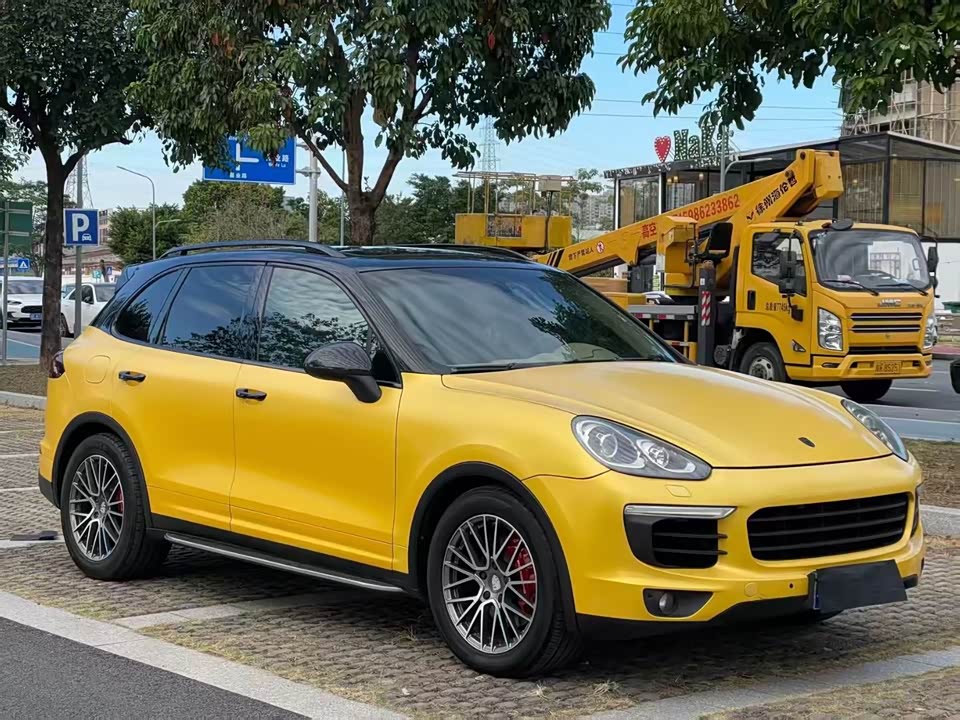 Porsche Cayenne