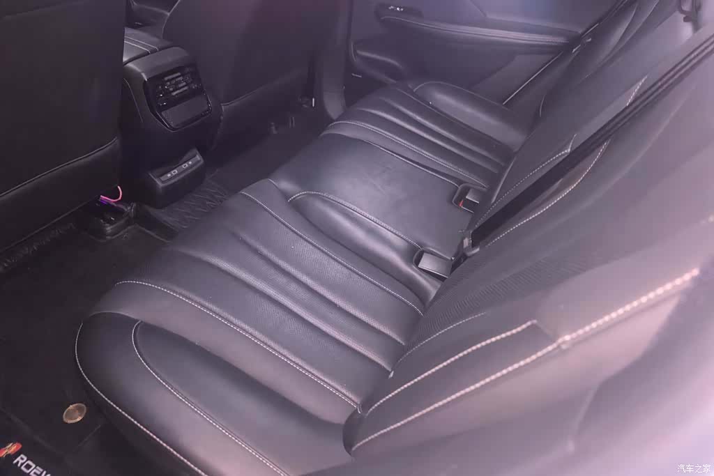 Roewe RX5, 2022 11