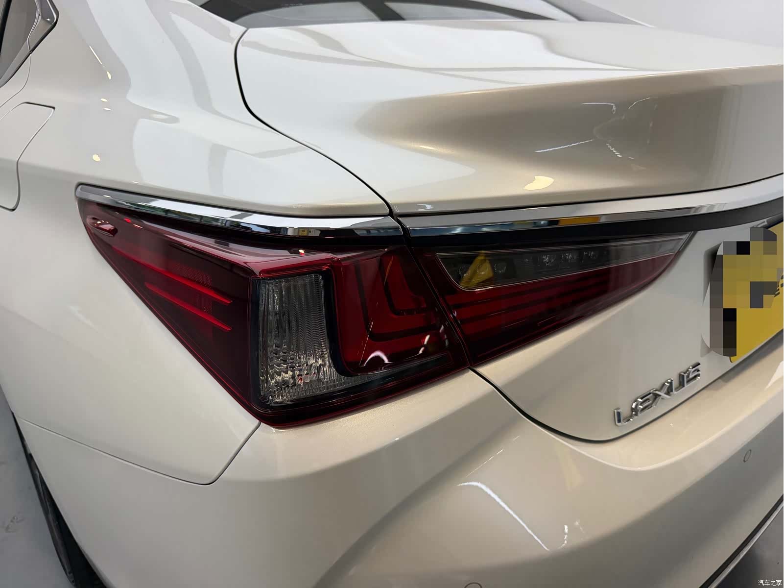 Lexus ES, 2024 7