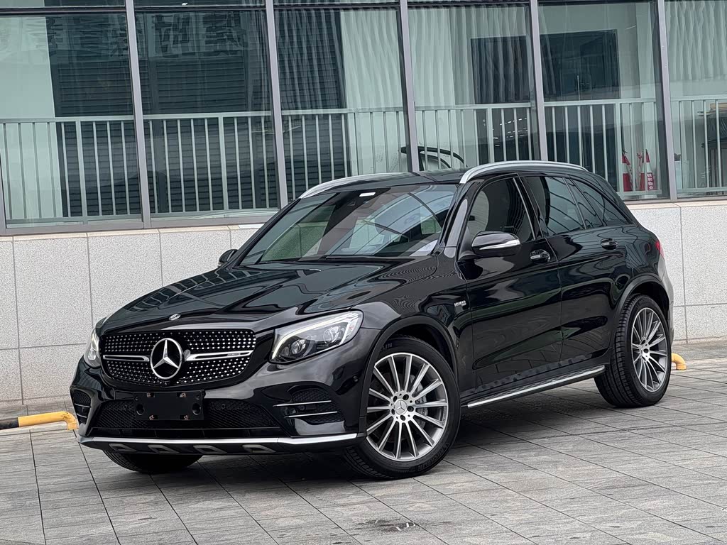 Mercedes-Benz GLC AMG