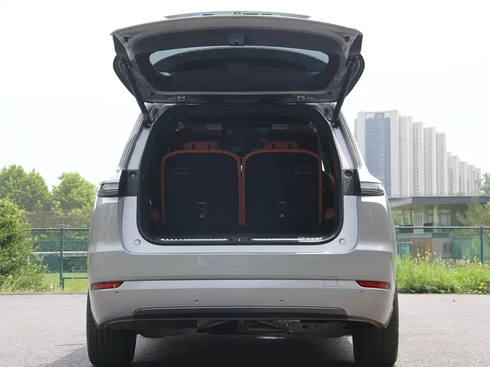 Li Auto Ideal L9