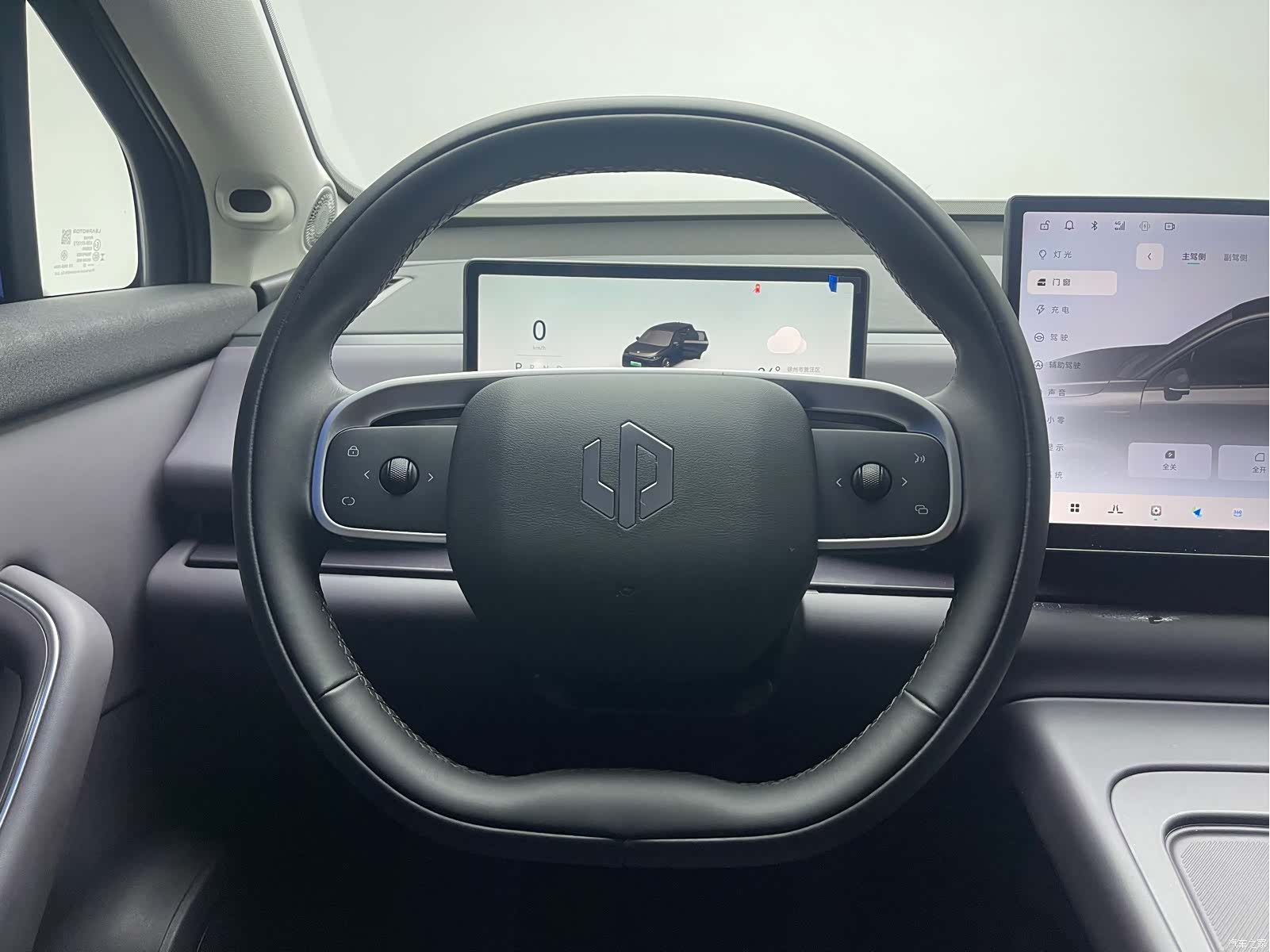 Leapmotor C10, 2025 12