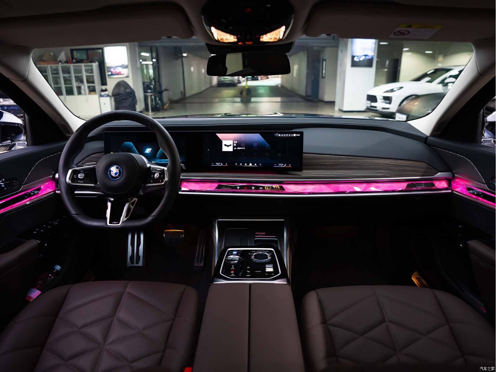 BMW i7, 2024 8