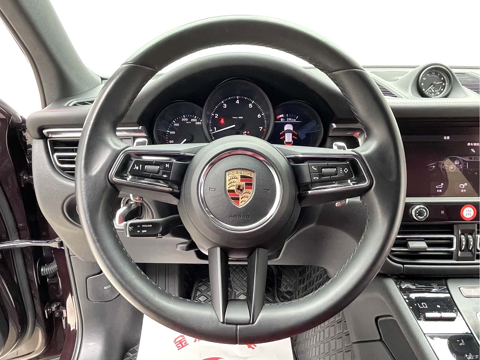 Porsche Macan, 2023 15