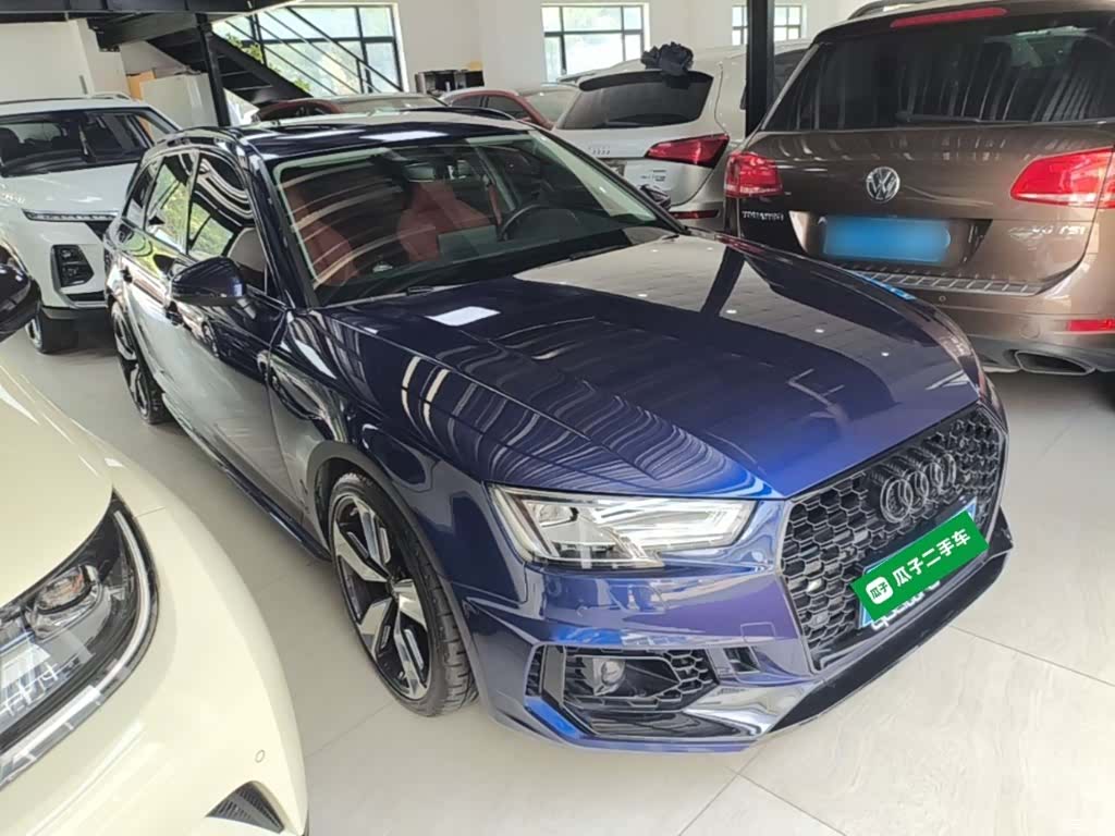 Audi A4, 2020 4