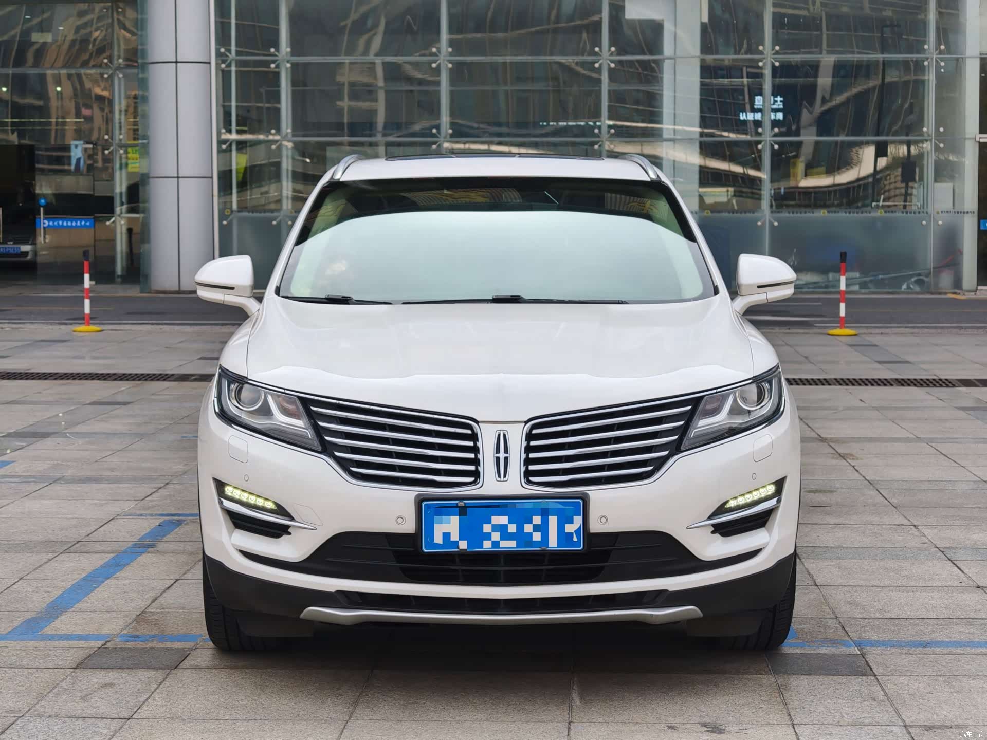 Lincoln MKC, 2017 2