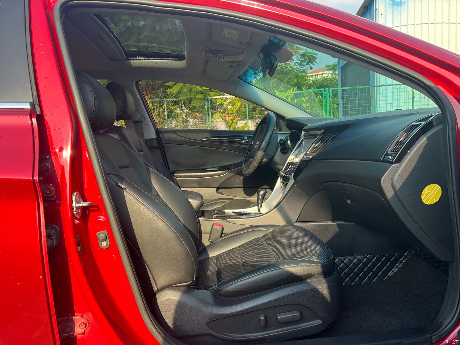 Hyundai Sonata, 2014 8