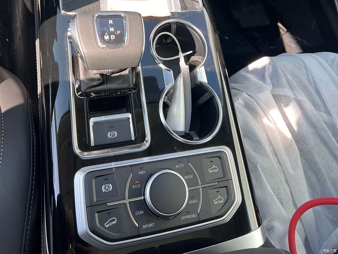 Hongqi HS7, 2022 13