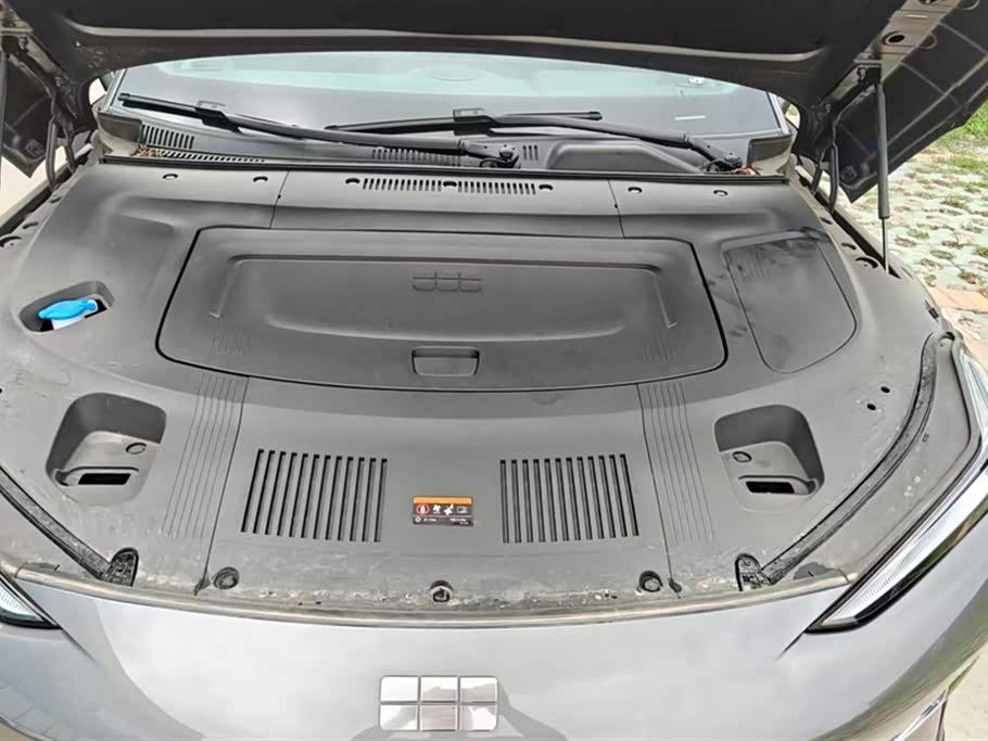 Geely Galaxy Galaxy E8