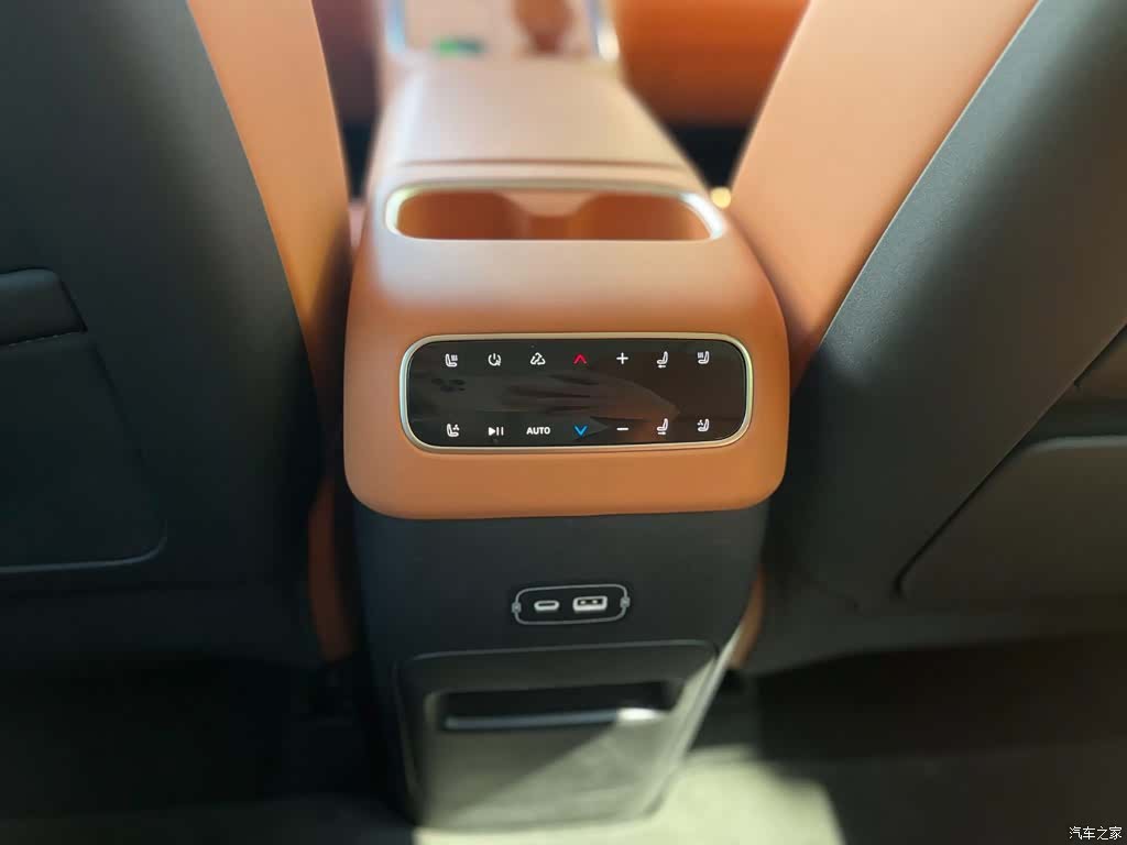 Leapmotor C16, 2025 19