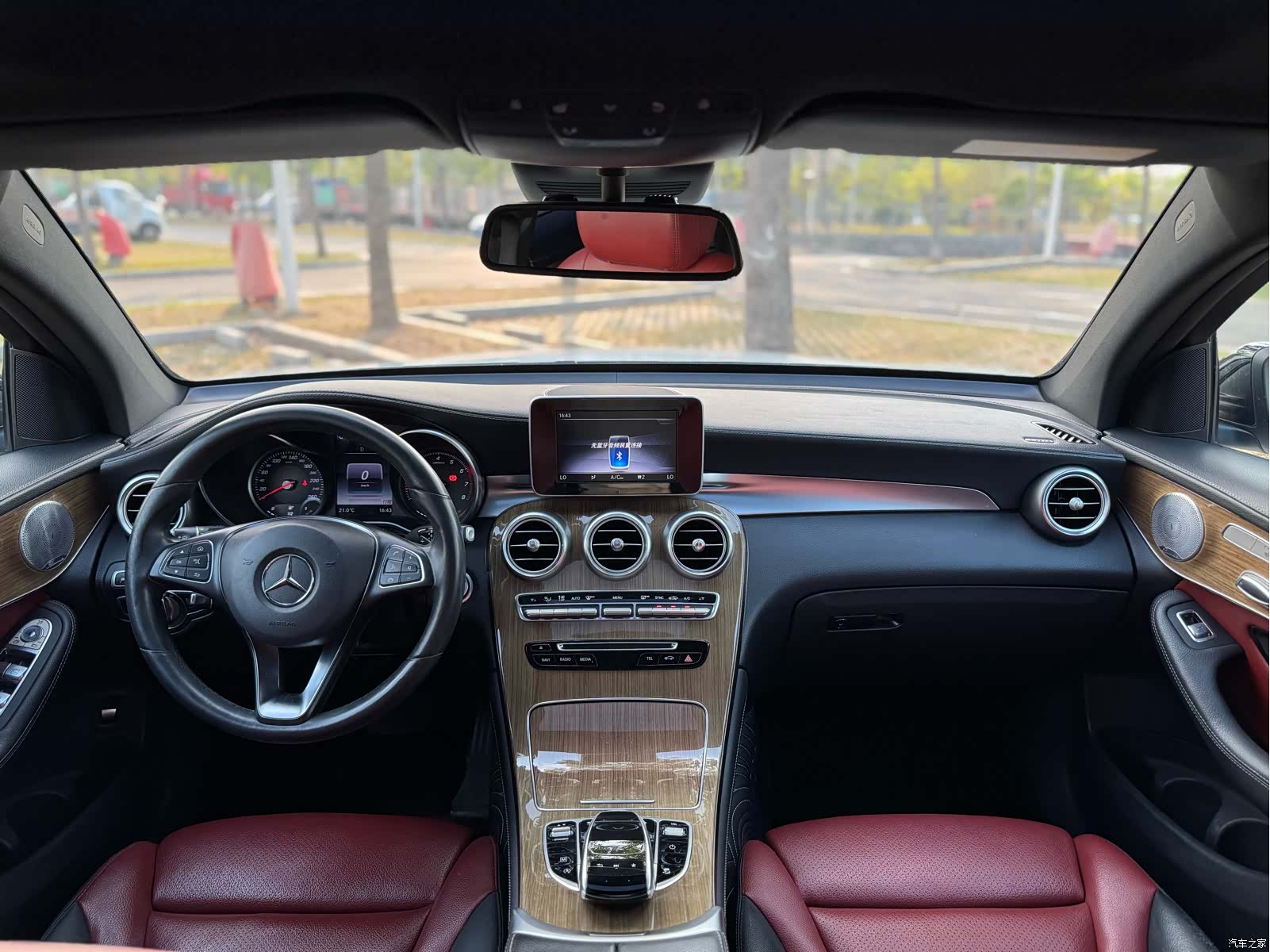 Mercedes-Benz GLC, 2018 17