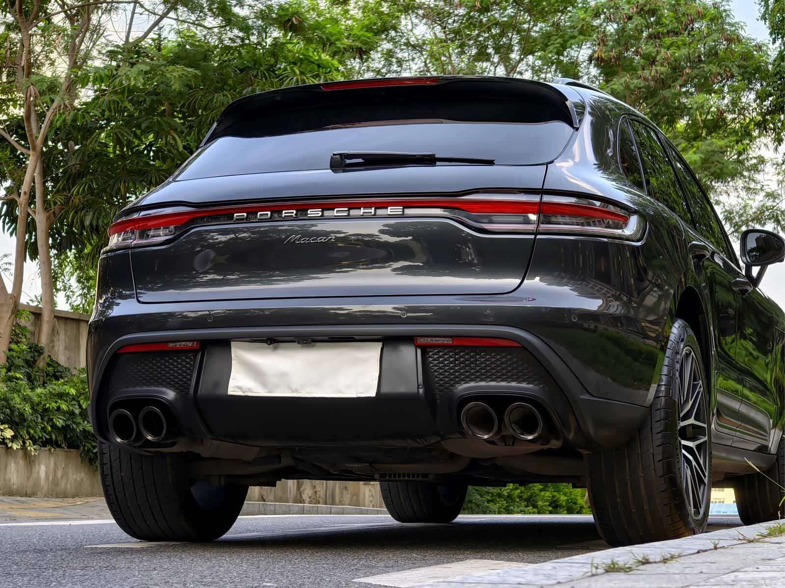 Porsche Macan, 2022 все фото