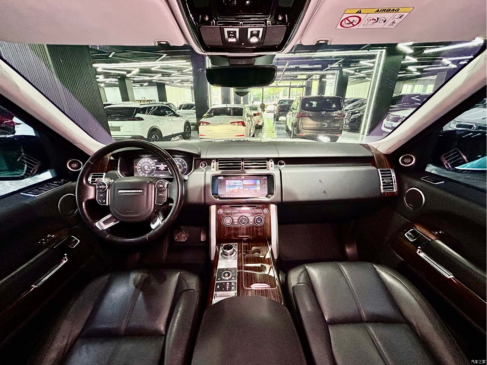 Land Rover Range Rover, 2018 28