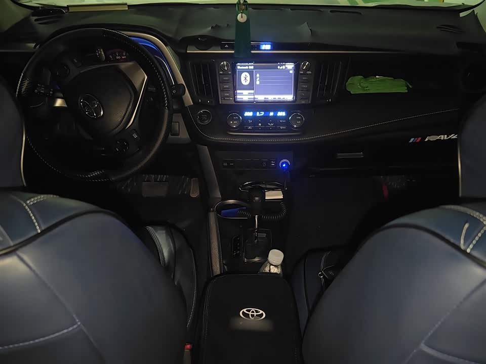 Toyota RAV4 Rongfang