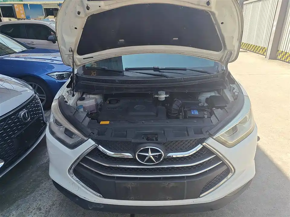 JAC Ruifeng S3