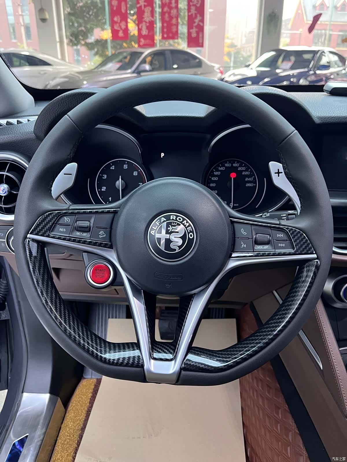 Alfa Romeo Stelvio, 2019 16