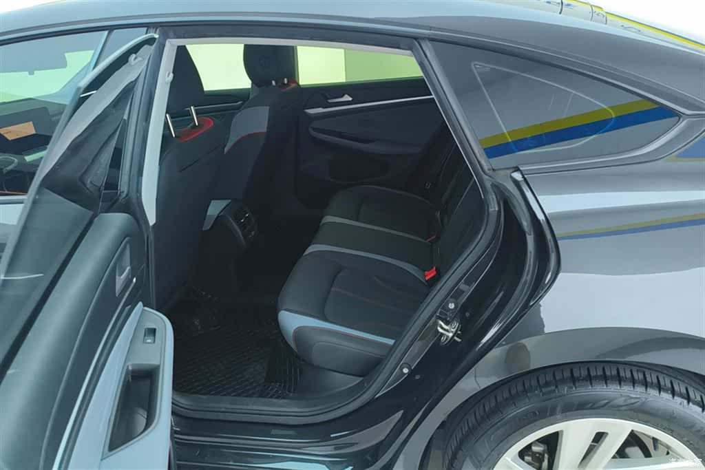 Volkswagen Lamando, 2023 11
