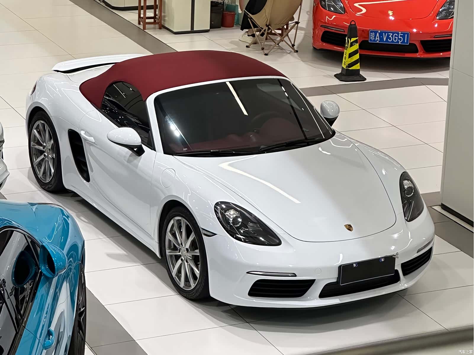 Porsche Boxster, 2019 1