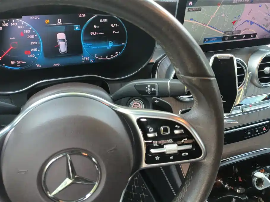 Mercedes-Benz GLC Mercedes-Benz GLC